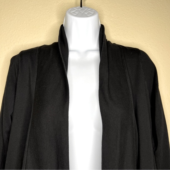 VELVET BY GRAHAM & SPENCER Black Asymmetrical Open Cardigan - Sz S - Picture 2 of 9